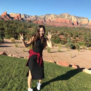 Meet your Posher, Alexis